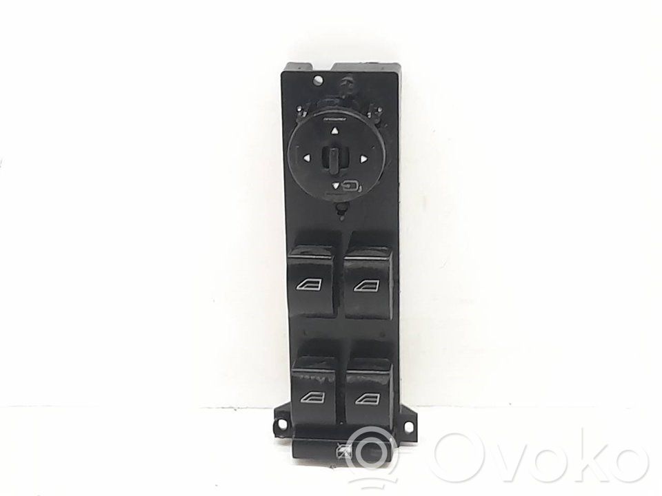 Ford Focus Electric window control switch 