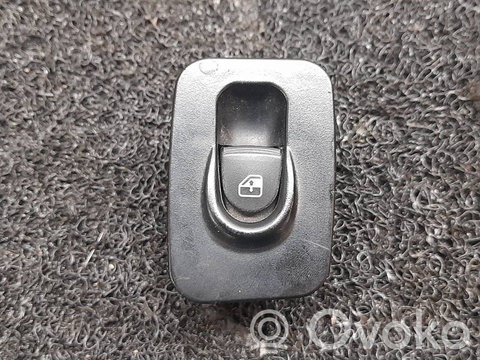 Electric window control switch   735360607