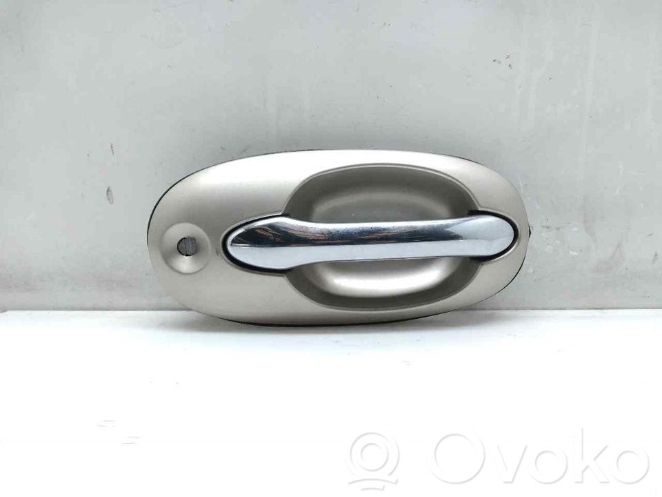 Manecilla externa puerta delantera   K53A58410