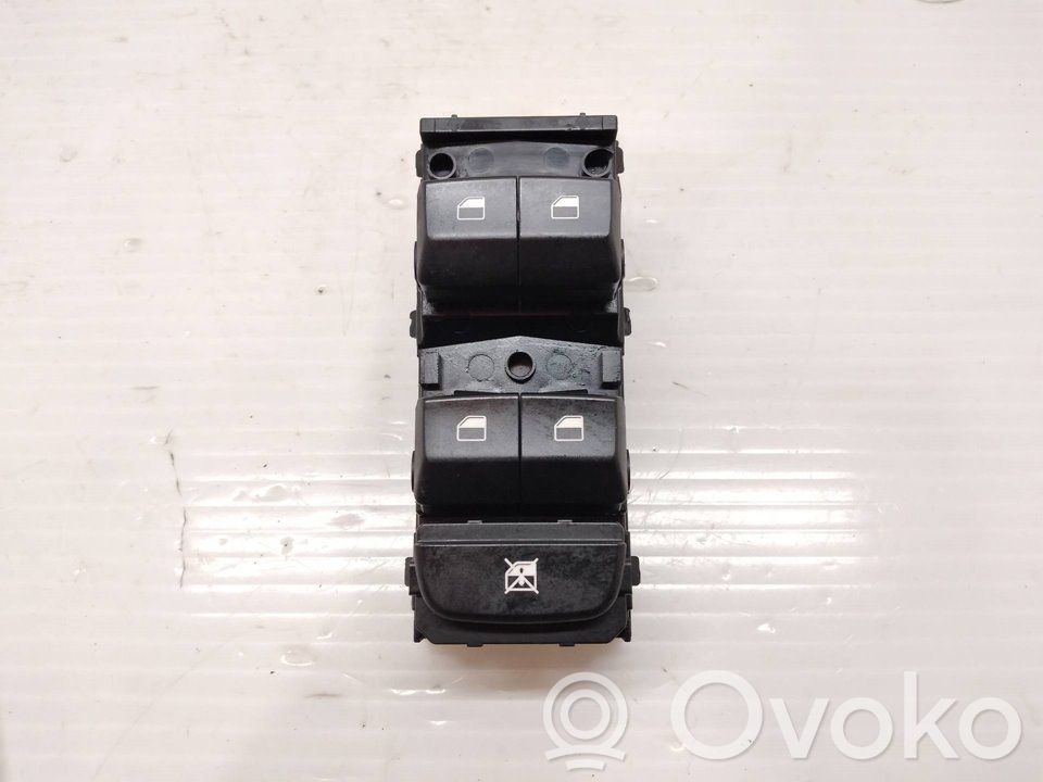 KIA Ceed Electric window control switch 