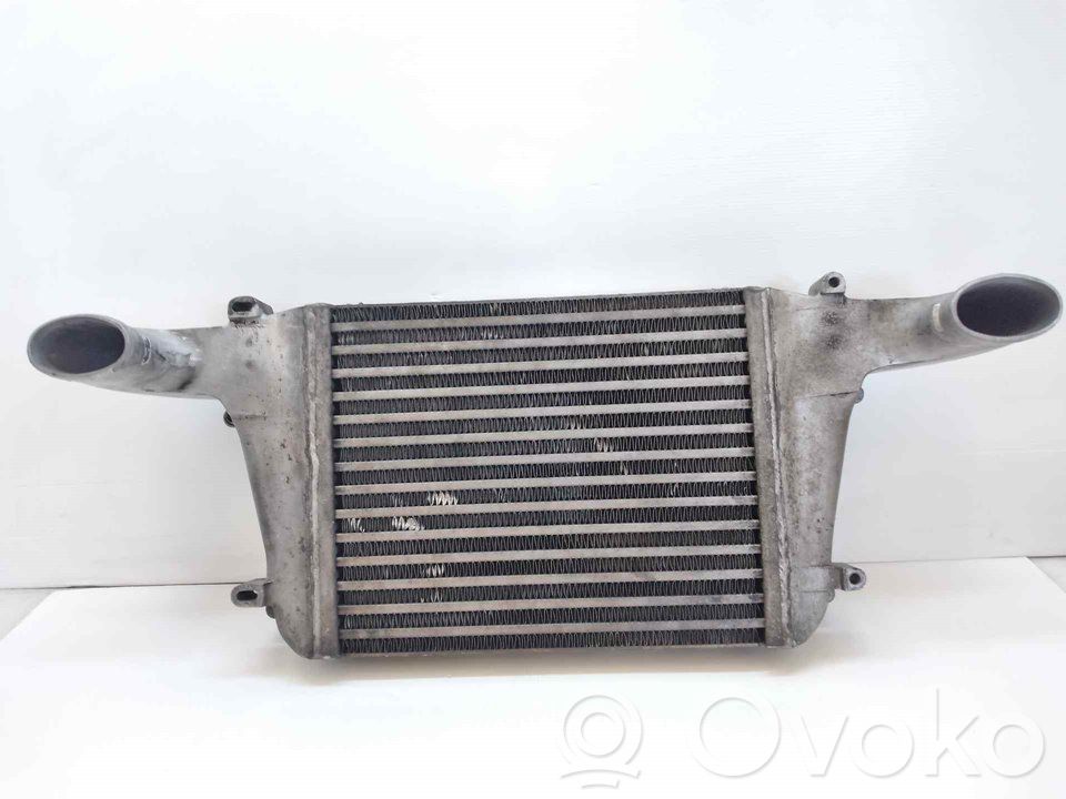Nissan Atleon Radiador intercooler 
