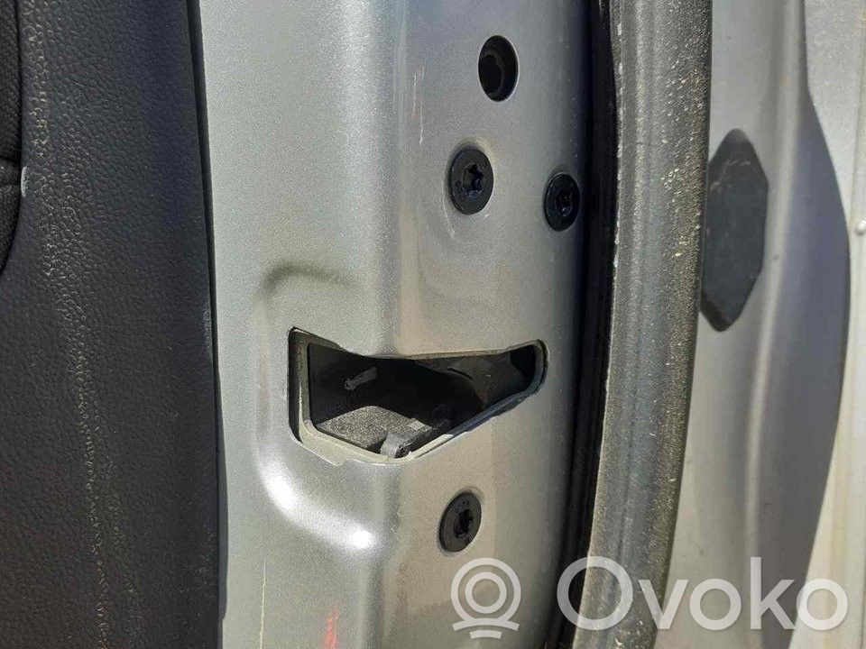 Ford Fiesta Încuietoare ușă față 
