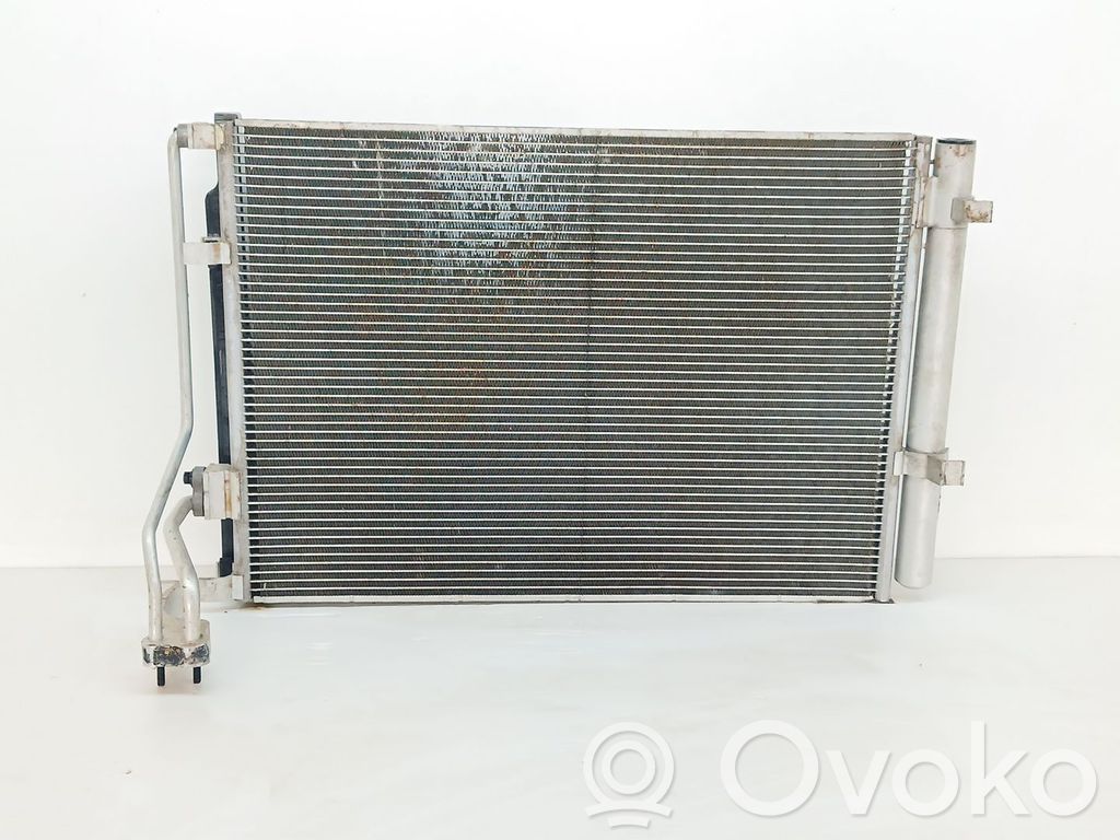 Radiateur condenseur de climatisation