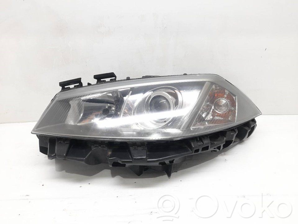 Renault Megane II Headlight/headlamp 