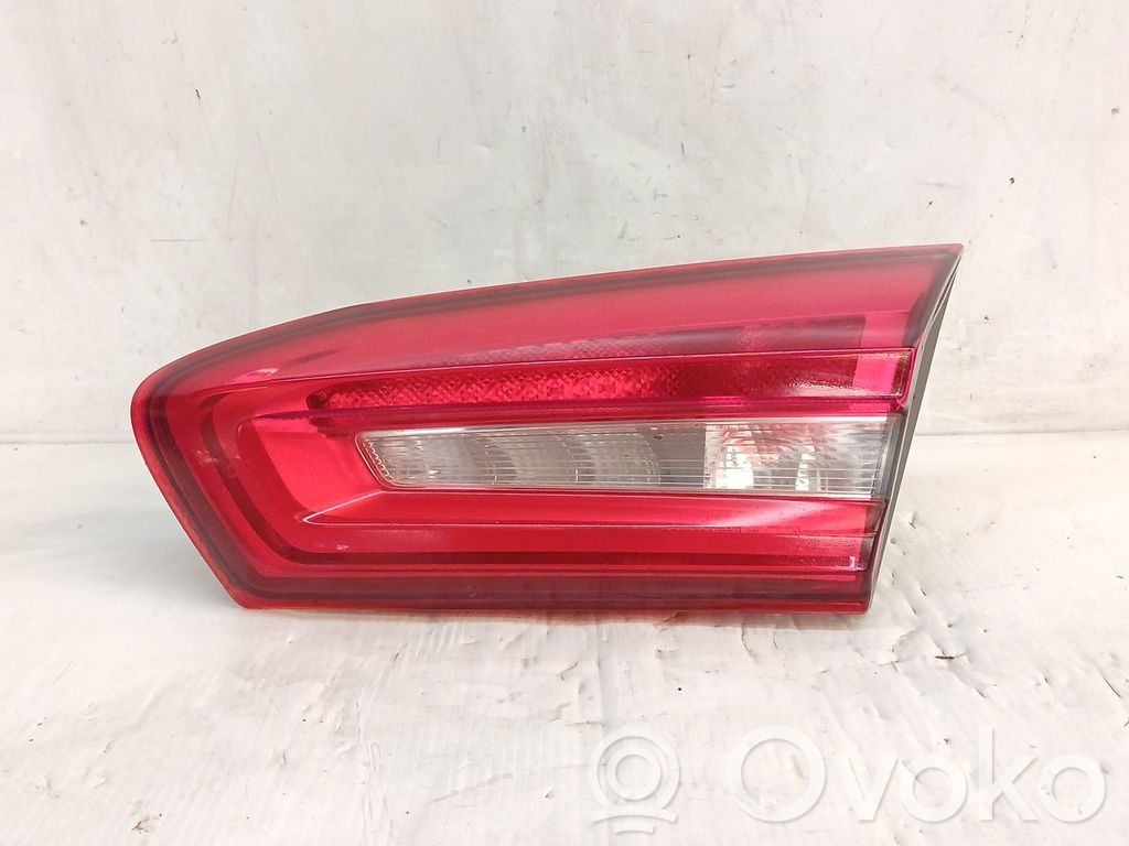 Ford Focus Takaluukun takavalot 