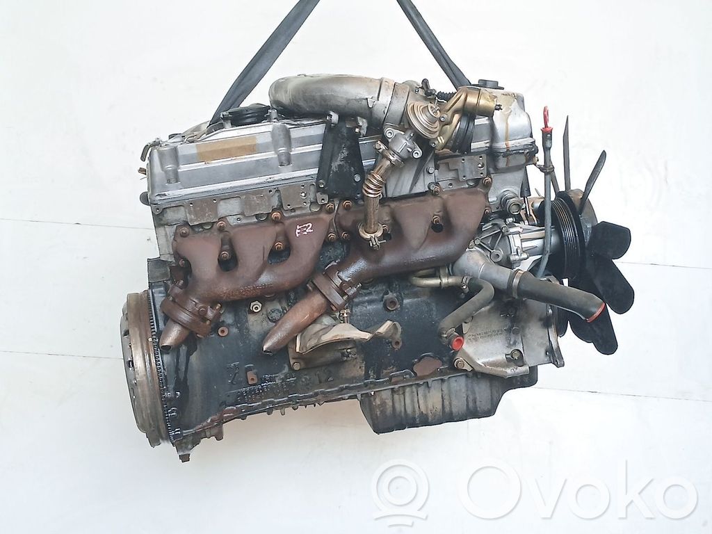 Mercedes-Benz E W124 Engine 