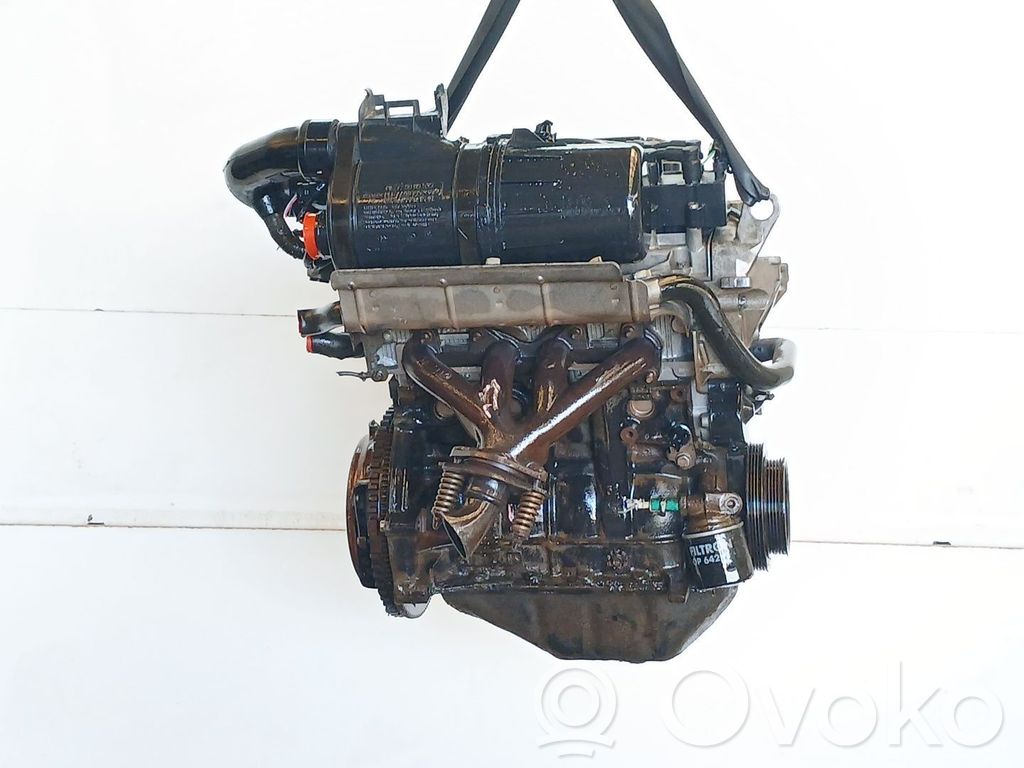 Renault Clio II Dzinējs 