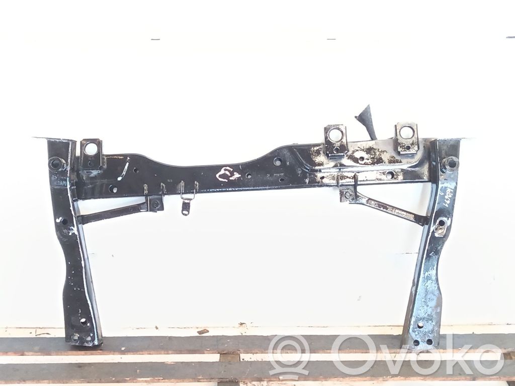 Nissan Qashqai Subcadru frontal