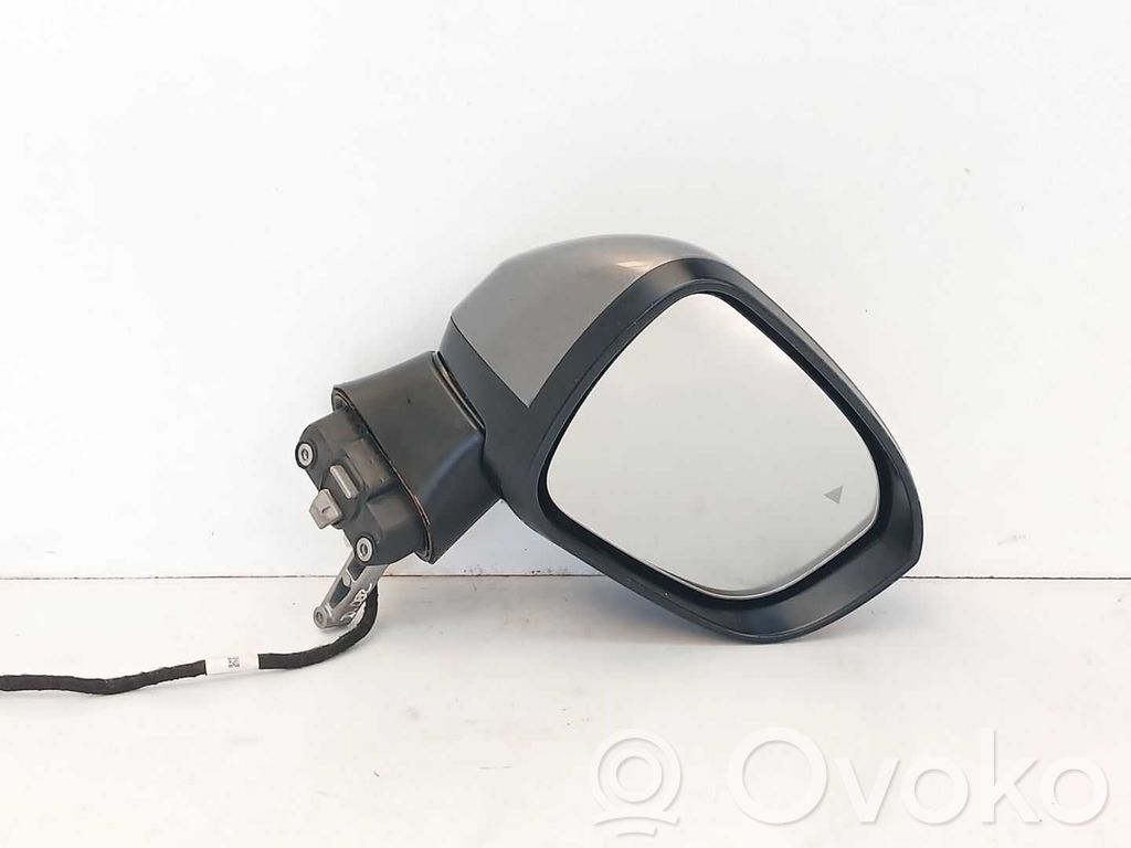 Nissan Qashqai J12 Elektryczne lusterko boczne drzwi przednich 