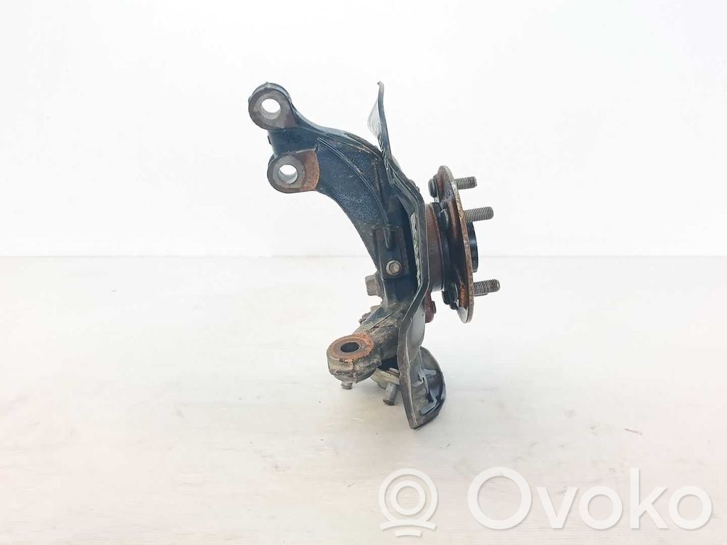 Toyota Corolla E160 E170 Zwrotnica koła przedniego
