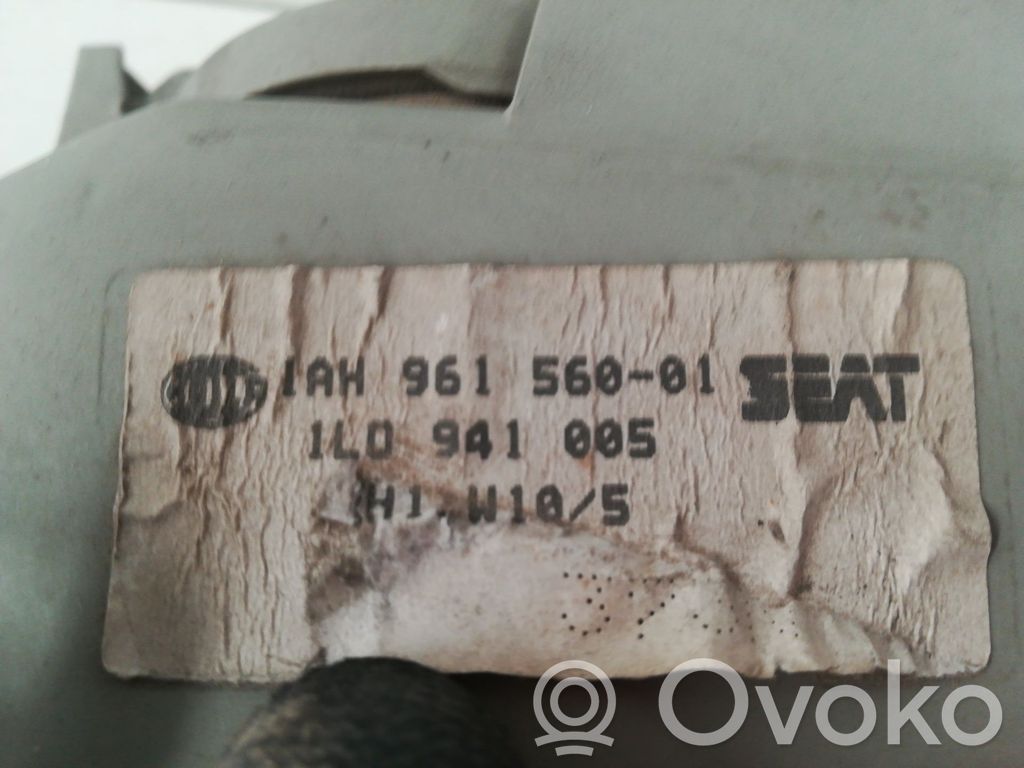 Scheinwerfer   1L0941005
