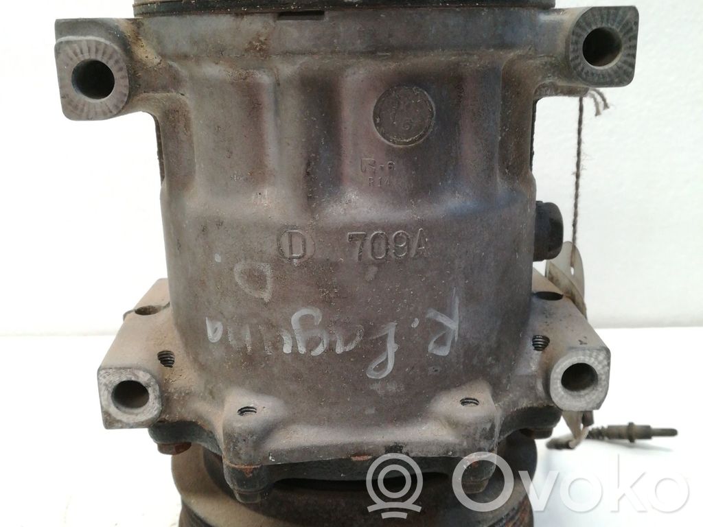 Renault Laguna I Compressore aria condizionata (A/C) (pompa)