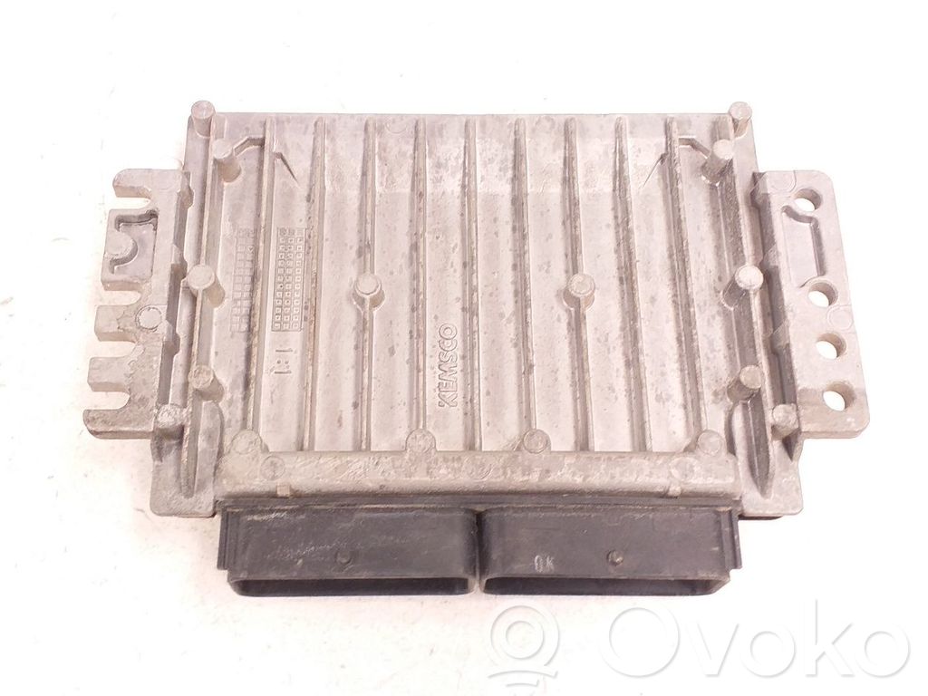 Unidad de control/módulo del motor   96376653