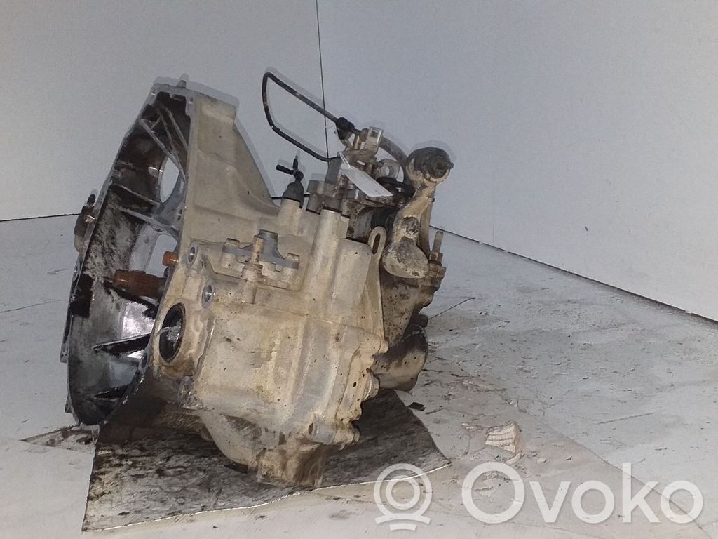 Honda Accord Cutie viteze manuală cu 5 trepte 