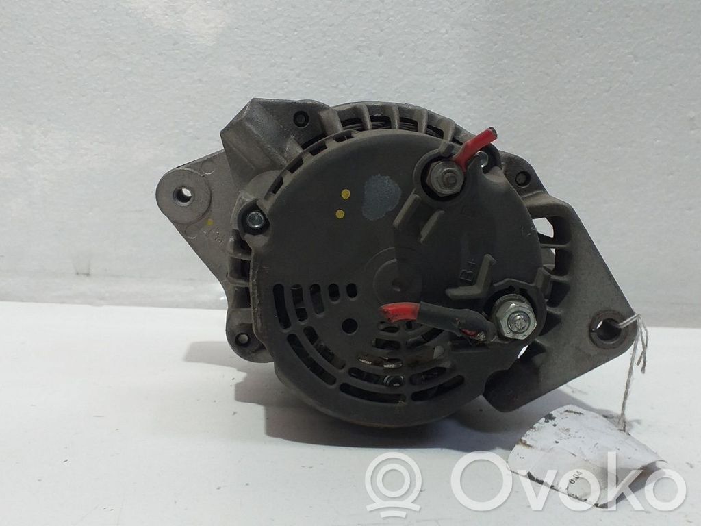 Opel Astra G Alternador 