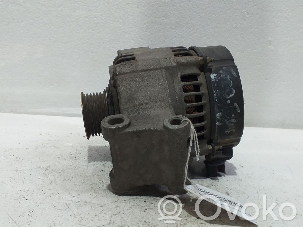 Generaattori/laturi   Q9K3B