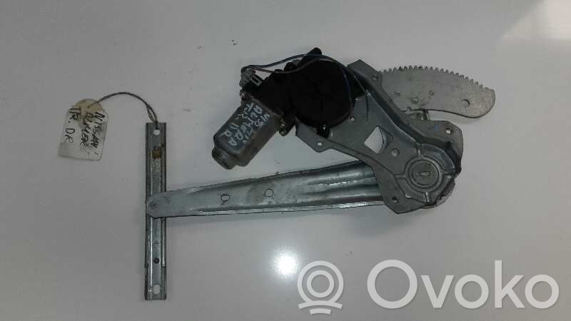 Nissan Almera N16 Alzacristalli manuale della portiera posteriore 
