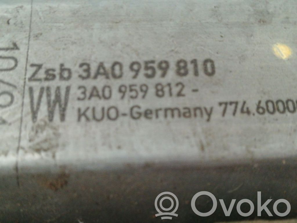 Volkswagen PASSAT B5 Regulador manual de la ventanilla trasera 