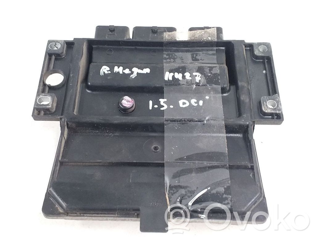 Centralina/modulo del motore   8200399038