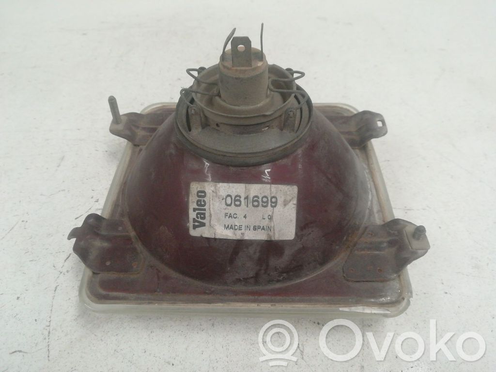 Phare frontale   061699