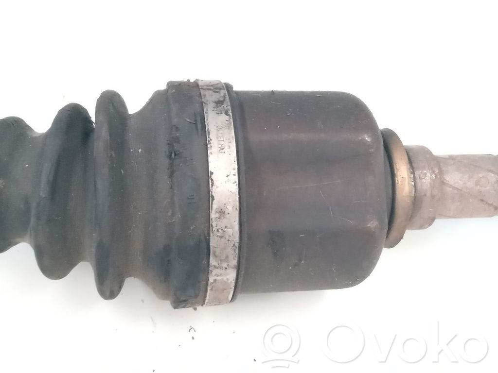 Eje de transmisión delantero   8200414939