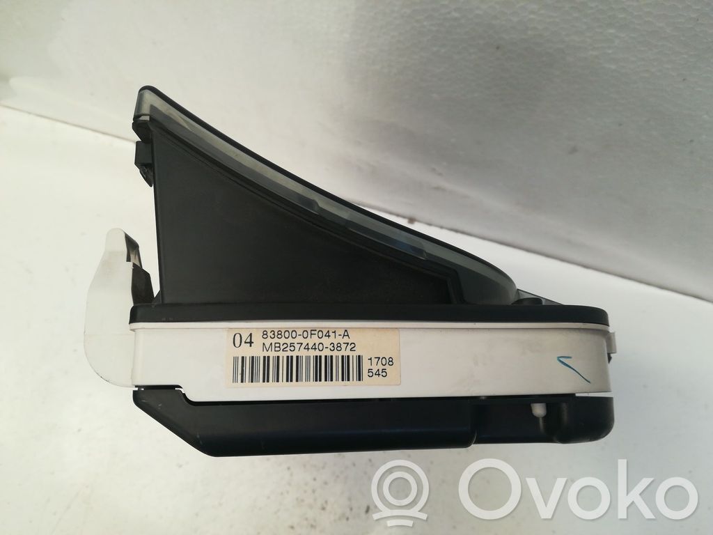 Toyota Corolla Verso AR10 Velocímetro (tablero de instrumentos) 