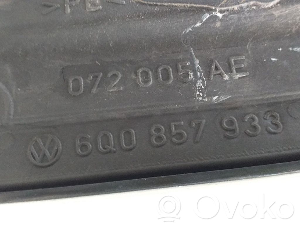 Elektryczne lusterko boczne drzwi przednich   6Q0857934