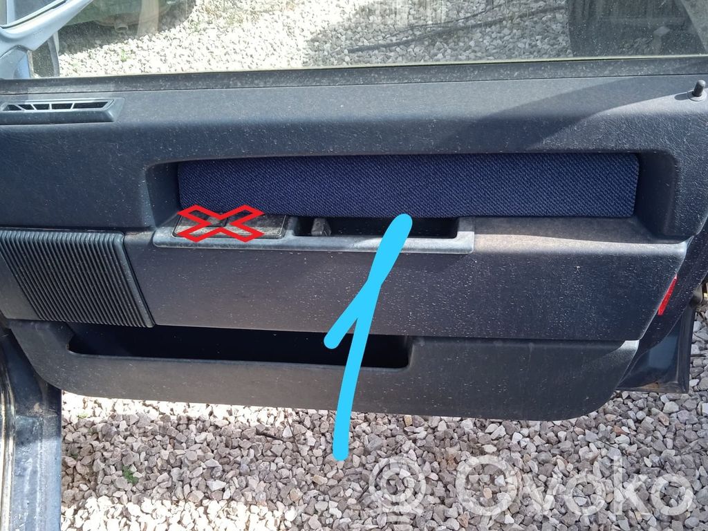 Volvo 940 Garniture de panneau carte de porte avant