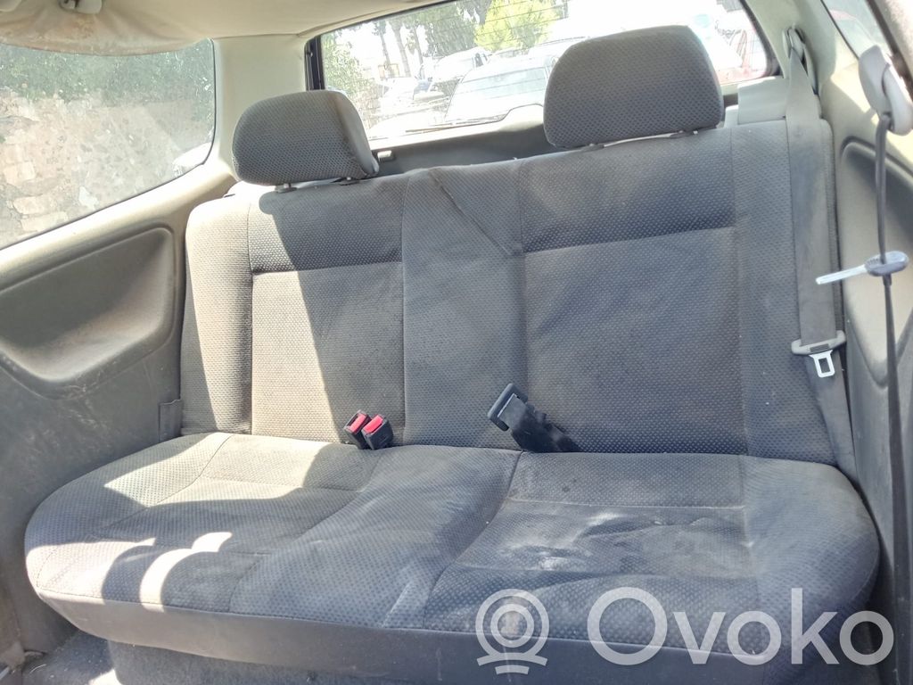 Volkswagen Polo III 6N 6N2 6NF Ceinture de sécurité arrière 