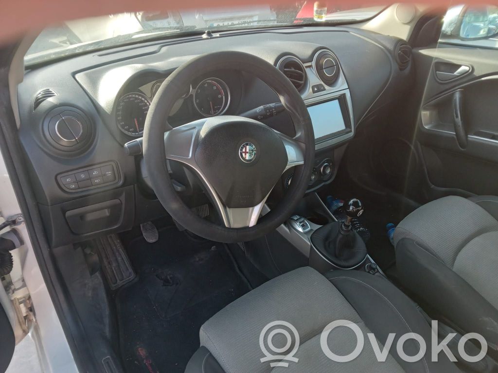 Alfa Romeo Mito Licznik / Prędkościomierz 