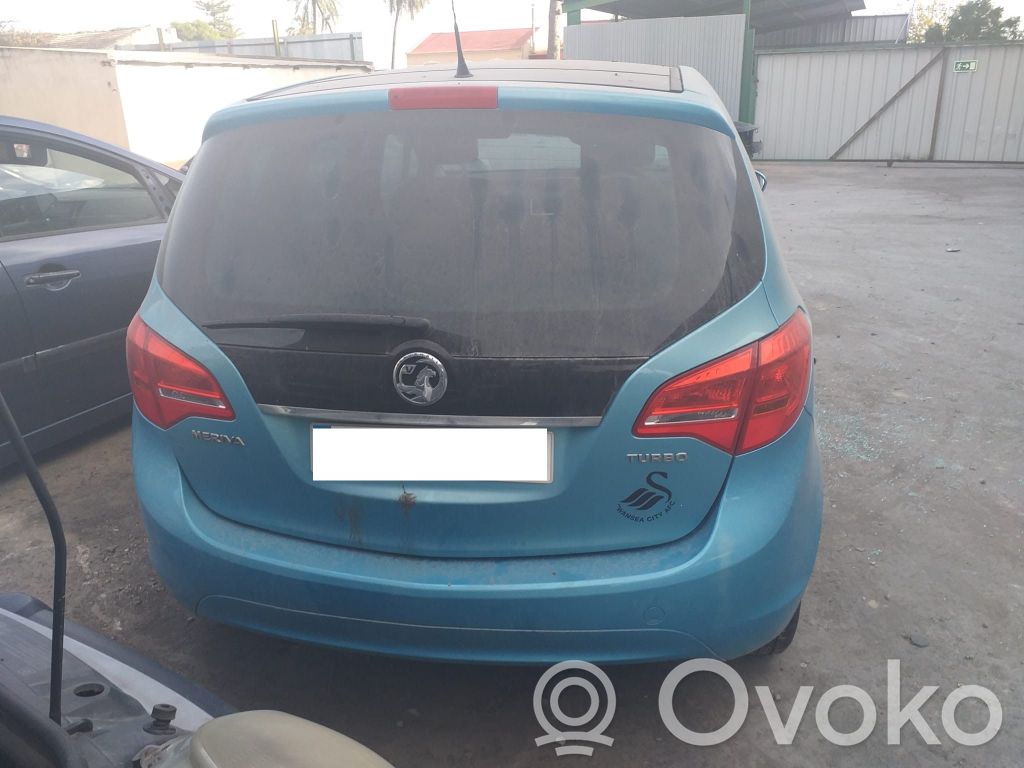 Opel Meriva B Lampă spate în capacul portbagajului 