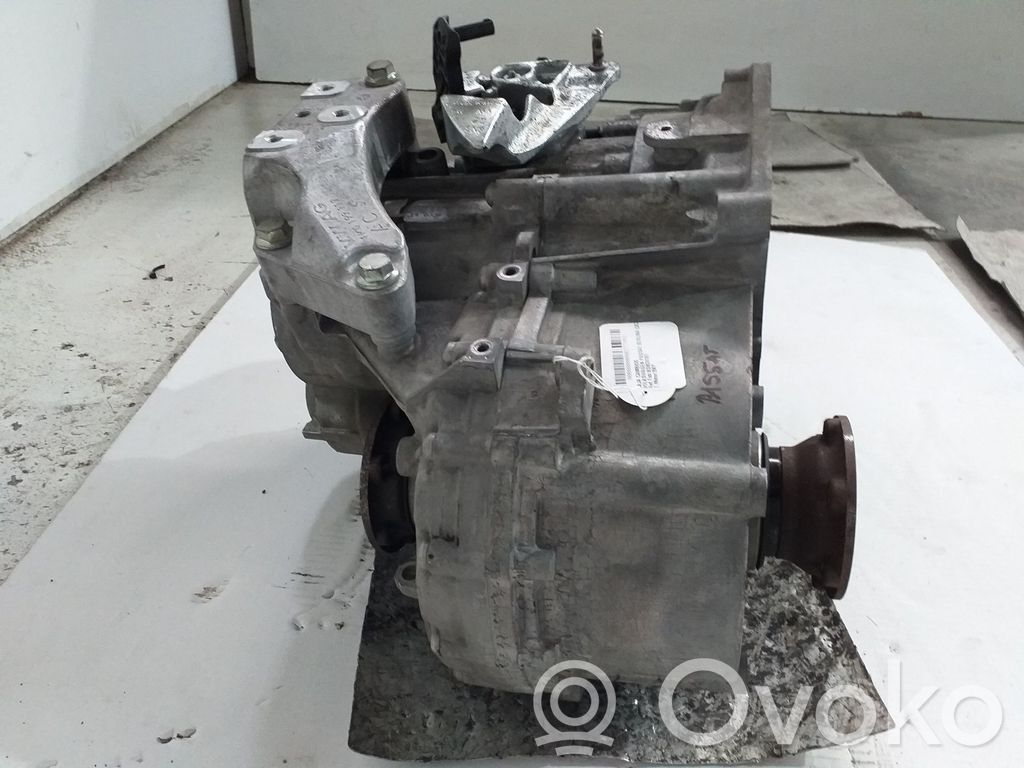 Volkswagen PASSAT B6 Scatola del cambio manuale a 5 velocità 