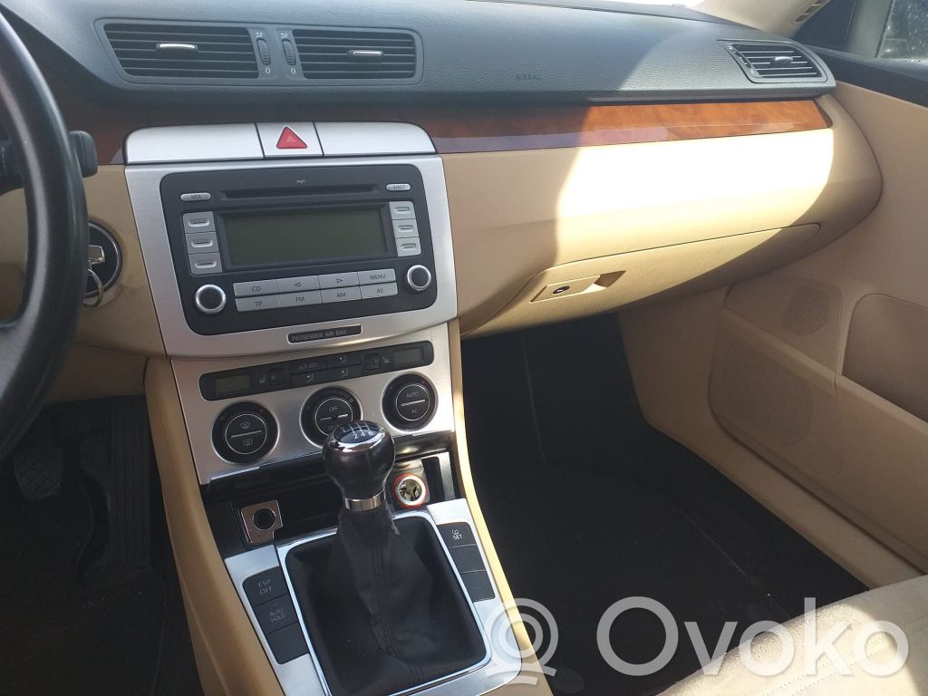 Volkswagen PASSAT B6 Centralina del climatizzatore 