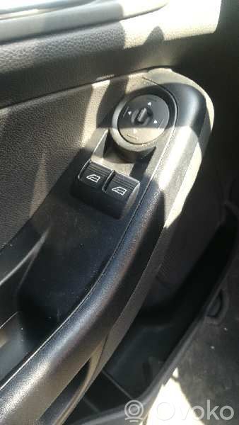 Ford Fiesta Electric window control switch 