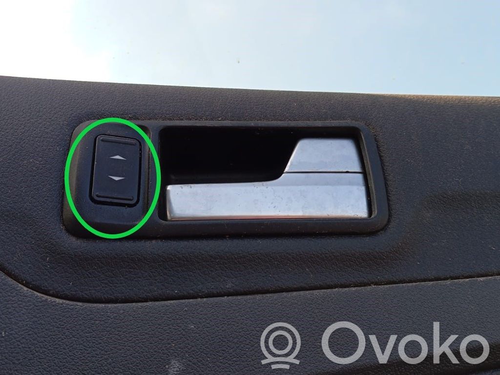 Interruptor del elevalunas eléctrico