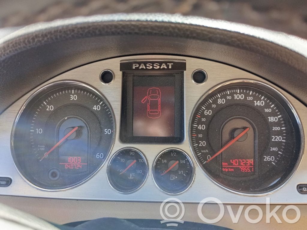 Volkswagen PASSAT B6 Vitezometru (grup de instrumente) 