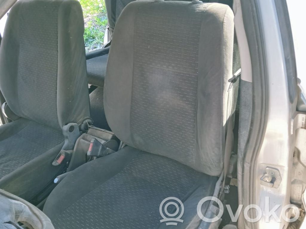 Asiento delantero del conductor