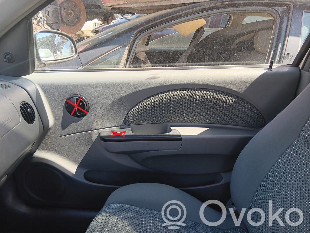 Chevrolet Kalos Rivestimento del pannello della portiera anteriore 