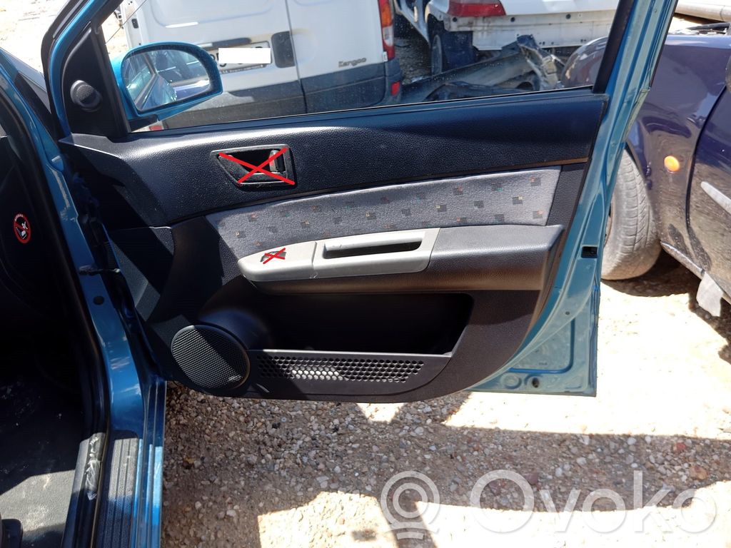 Hyundai Getz Rivestimento del pannello della portiera anteriore