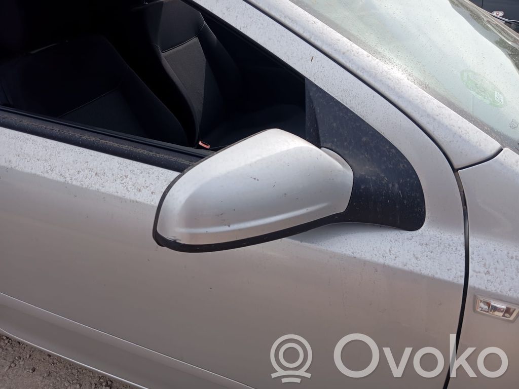 Opel Astra H Capac plastic oglindă exterioară 