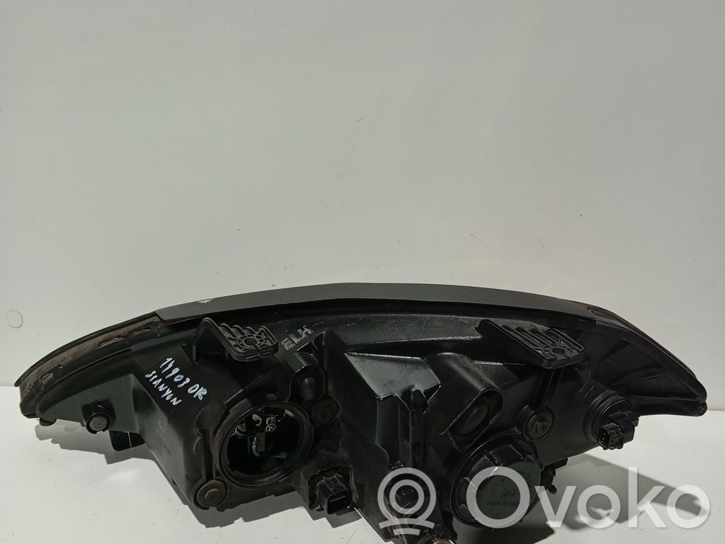 Etu-/Ajovalo   1080904