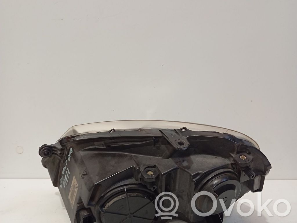 Volkswagen Polo IV 9N3 Phare frontale