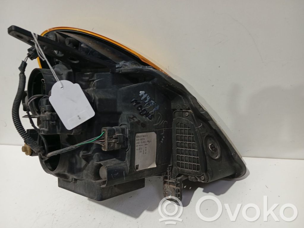 Renault Modus Priekinis žibintas 