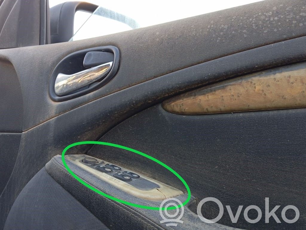 Interruptor del elevalunas eléctrico