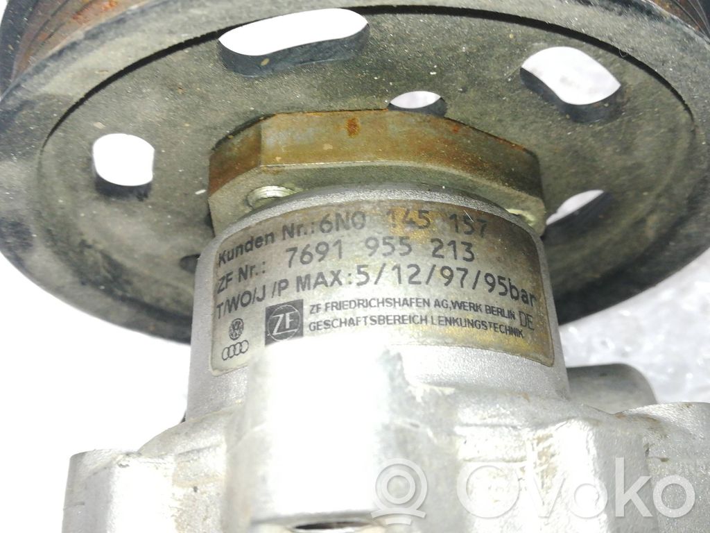 Skoda Felicia I Pompa servosterzo