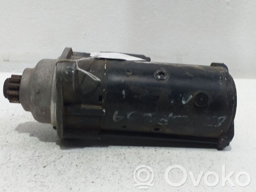 Motor de arranque   02A911024B