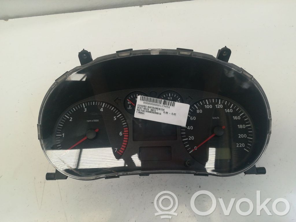 Seat Ibiza II (6k) Geschwindigkeitsmesser Cockpit 
