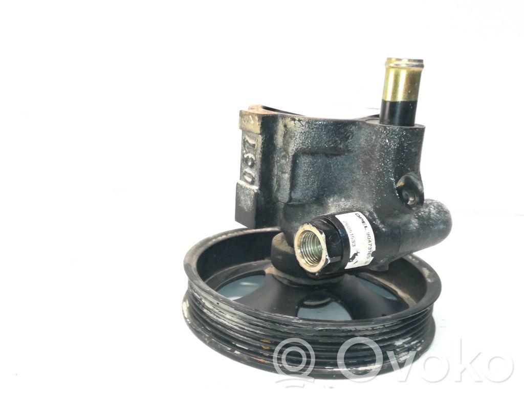 Opel Corsa B Ohjaustehostimen pumppu 