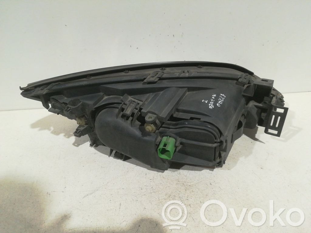 Ford Mondeo Mk III Etu-/Ajovalo 