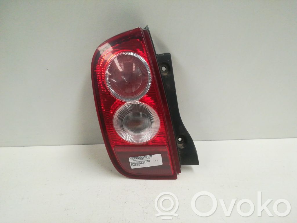 Nissan Micra Luz trasera/de freno